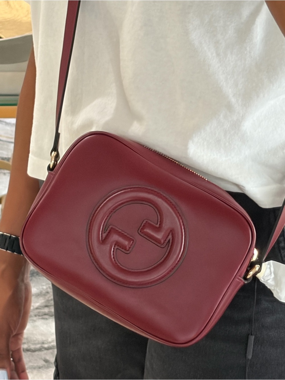 Gucci Blondie Mini Crossbody Bag - Picture 13 of 14